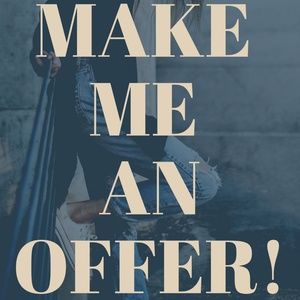 ⚠️MAKE ME AN OFFER⚠️